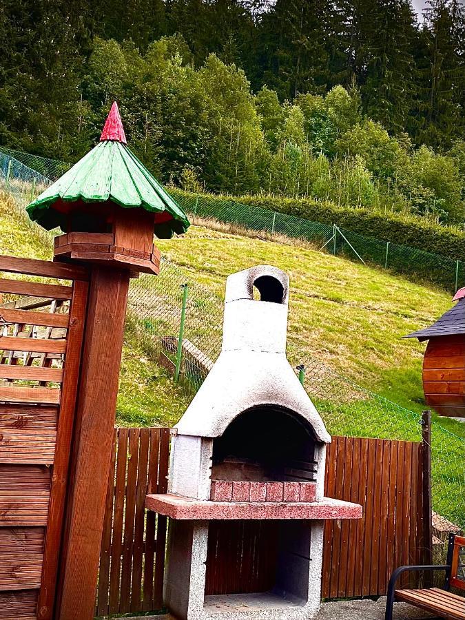 Apartments Ve Dvore Velké Karlovice Eksteriør bilde